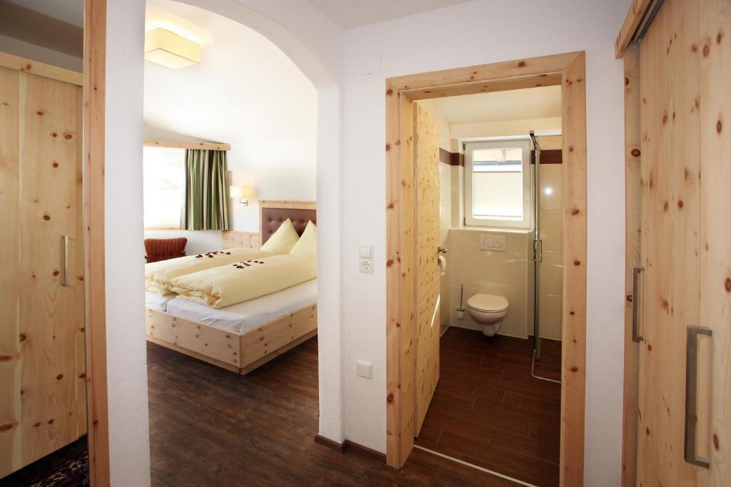 Appartements Alpenkristall Zell am Ziller Room photo