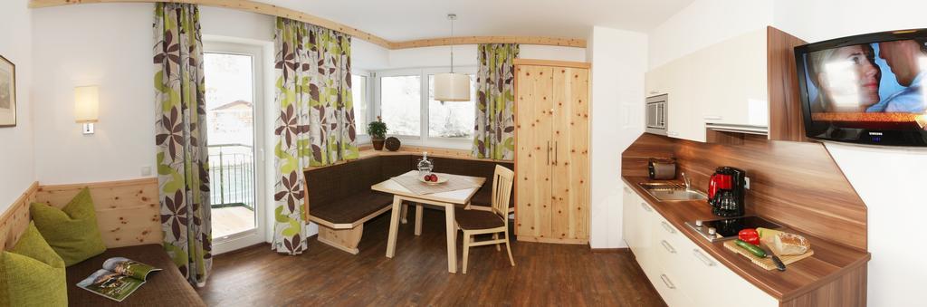 Appartements Alpenkristall Zell am Ziller Exterior photo